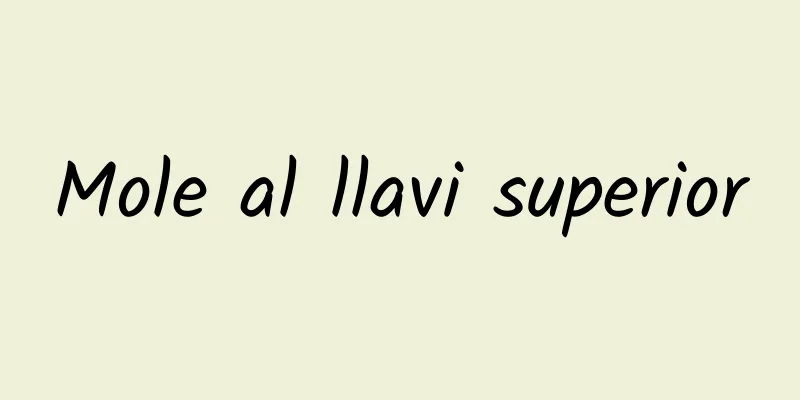 Mole al llavi superior